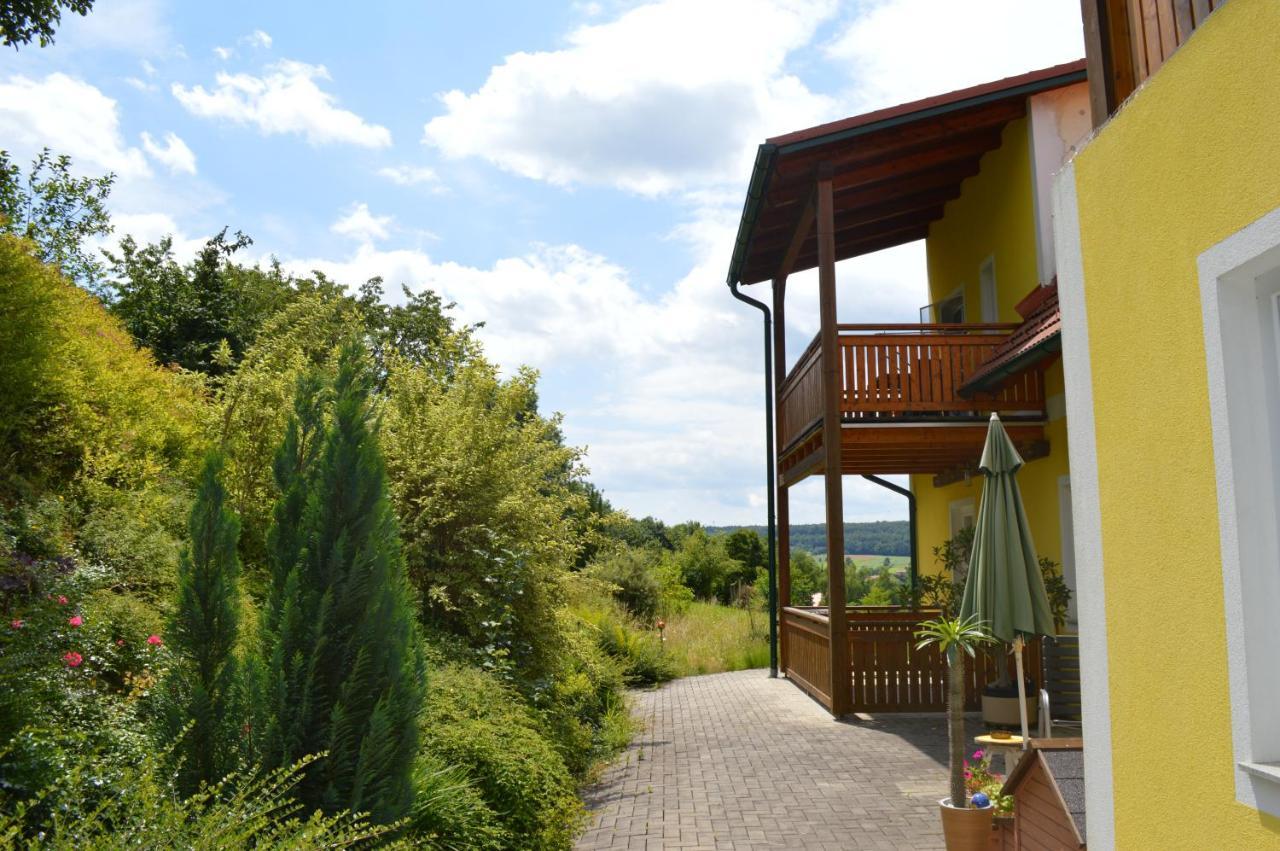 Frühstückspension Krump Bad Waltersdorf Exterior foto